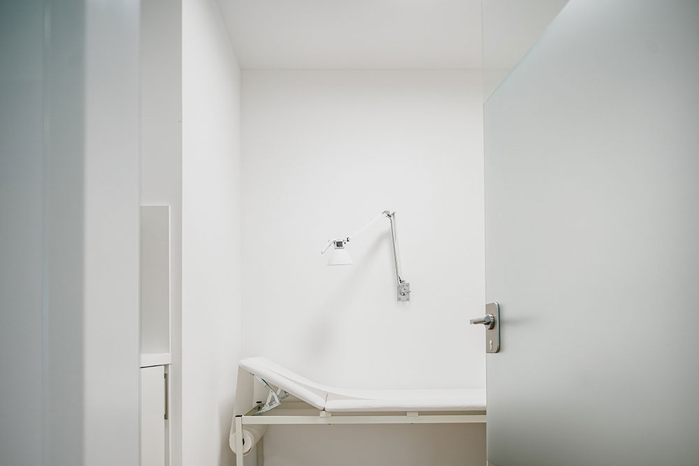 Hausarzt Schwabing – Dr. Mutschler – behandlungszimmer Hausarzt Schwabing - Dr. Mutschler - behandlungszimmer