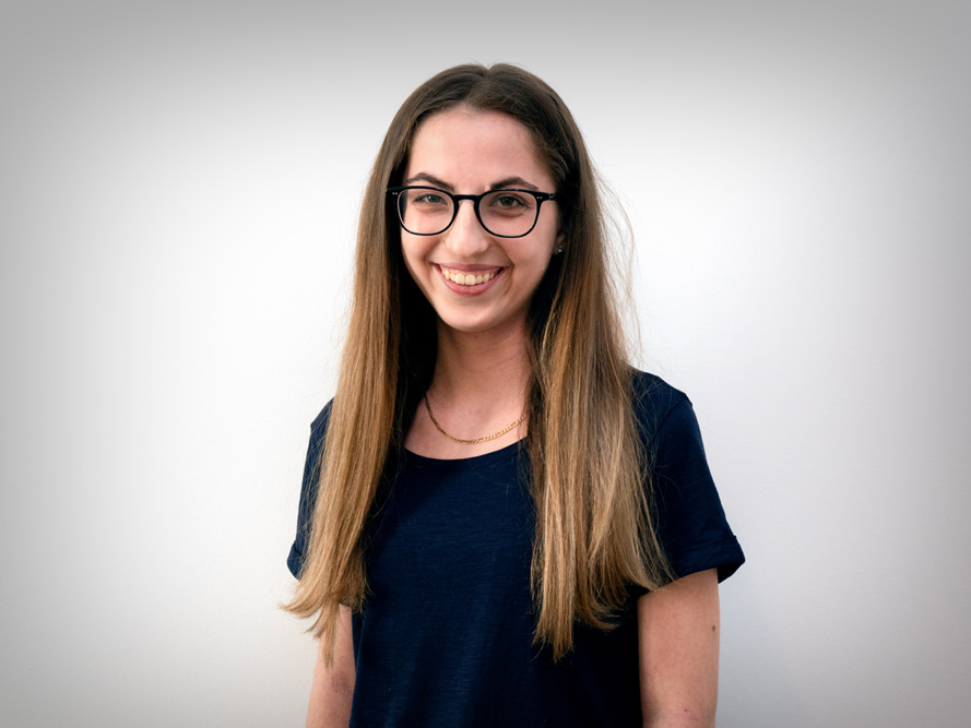 Hausarzt Schwabing – Dr. Mutschler – Team – Cornelia Dechler Hausarzt Schwabing - Dr. Mutschler - Team - Cornelia Dechler